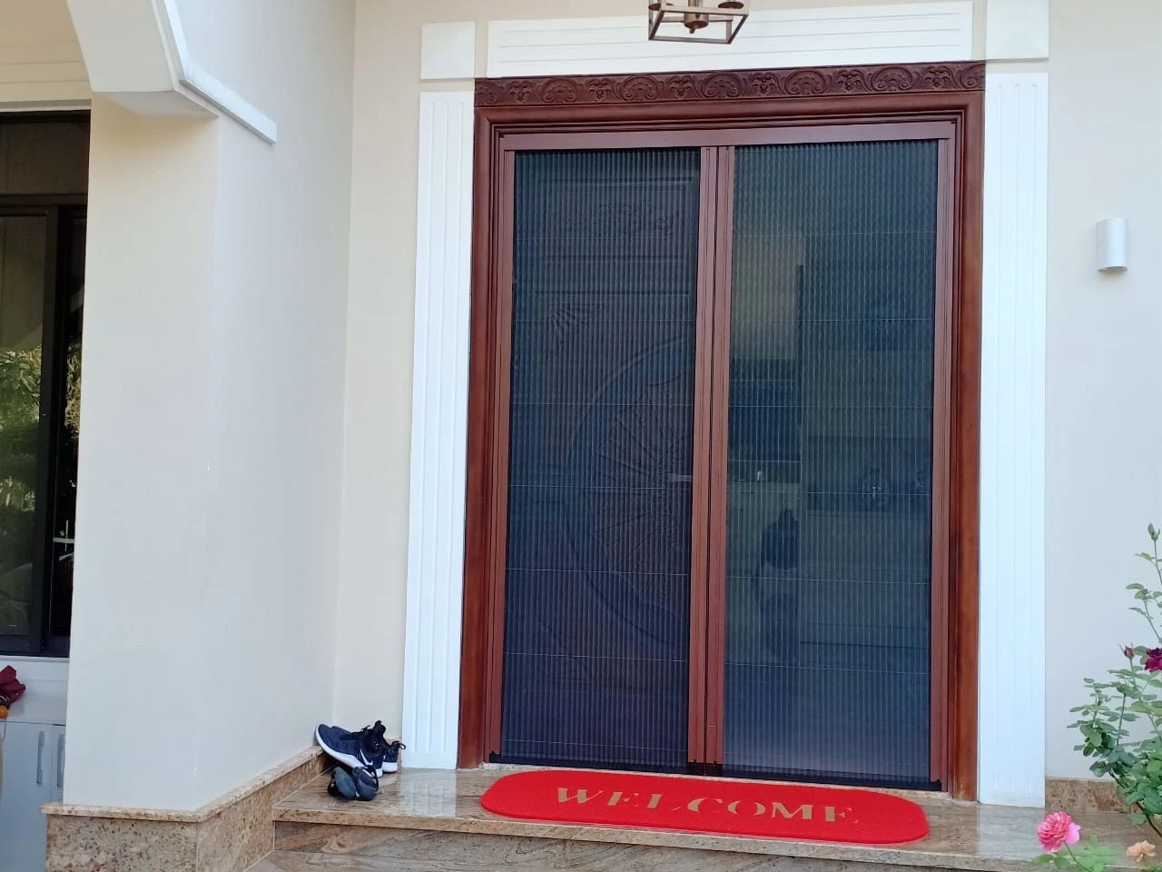 Cửa lưới chống muỗi vân gỗ