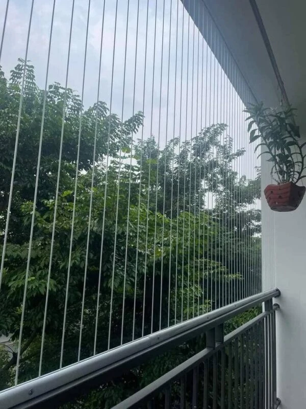 Lưới bảo vệ ban công nhà phố