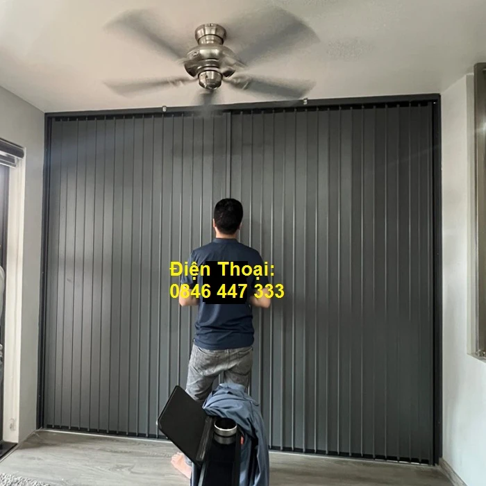 Cửa nhôm xếp gấp lá đặc lá kín cao cấp đa năng gọn đẹp