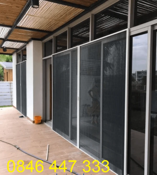 Cửa chống muỗi dạng lùa an toàn, chất lượng